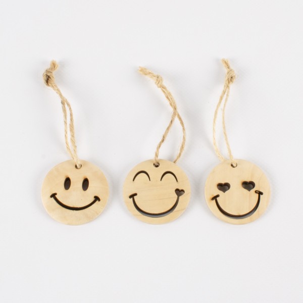 Wooden smiley 40mm, sorted