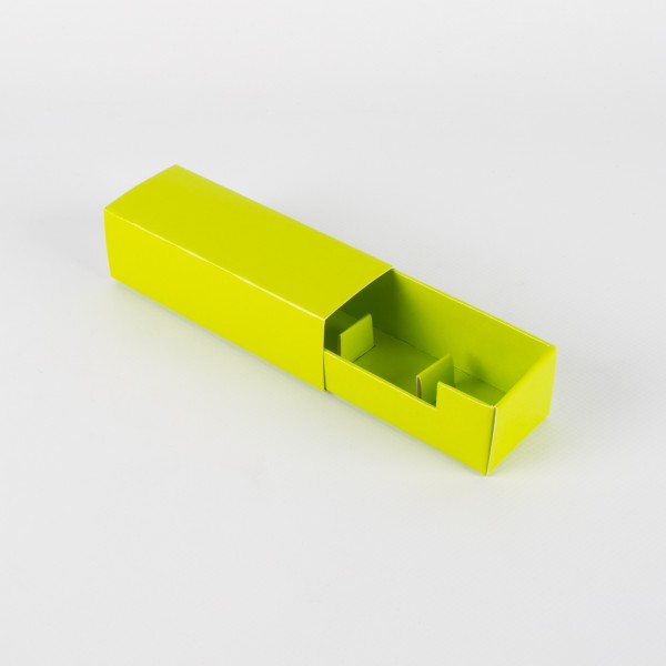 PRIMA light green glossy