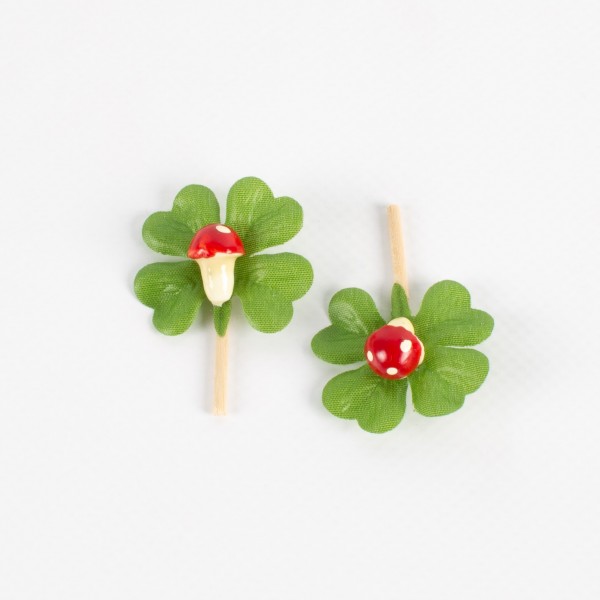 Clover with fly agaric 32mm on wooden stick