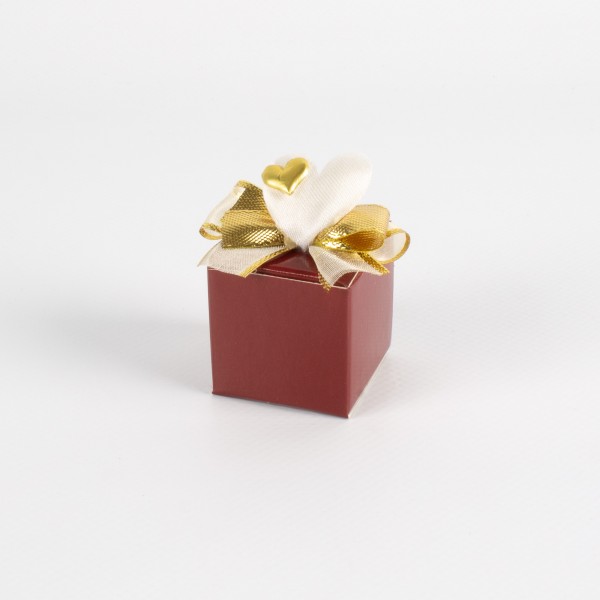 LOVE, cube